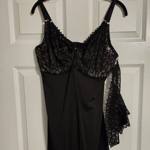 BNWT Montelle Lacy Full Cup Babydoll Set